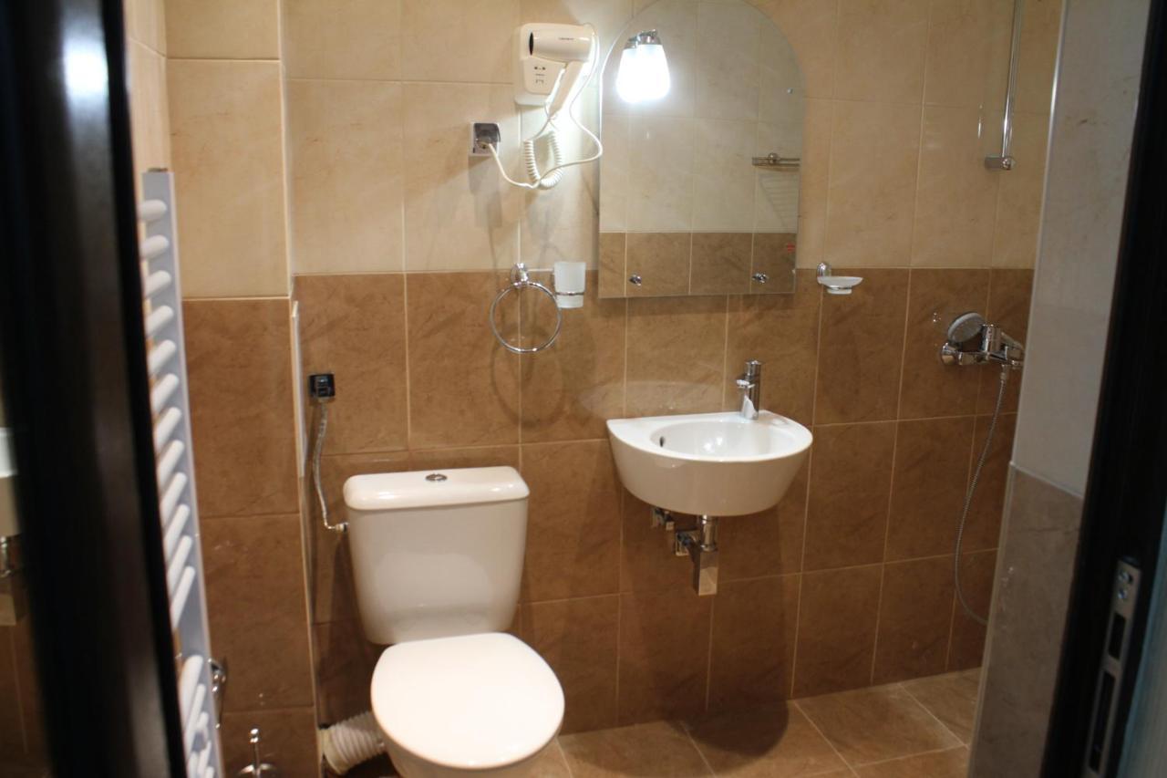 Hotel Vrazhdebna